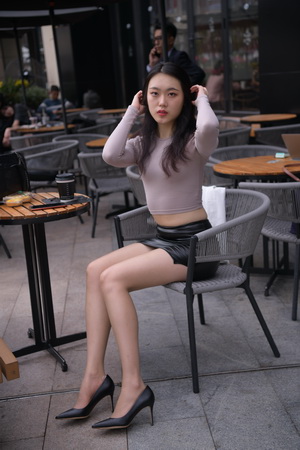 ����������Ʒ���Ǹ�Ů��[457P+V/9.31G]